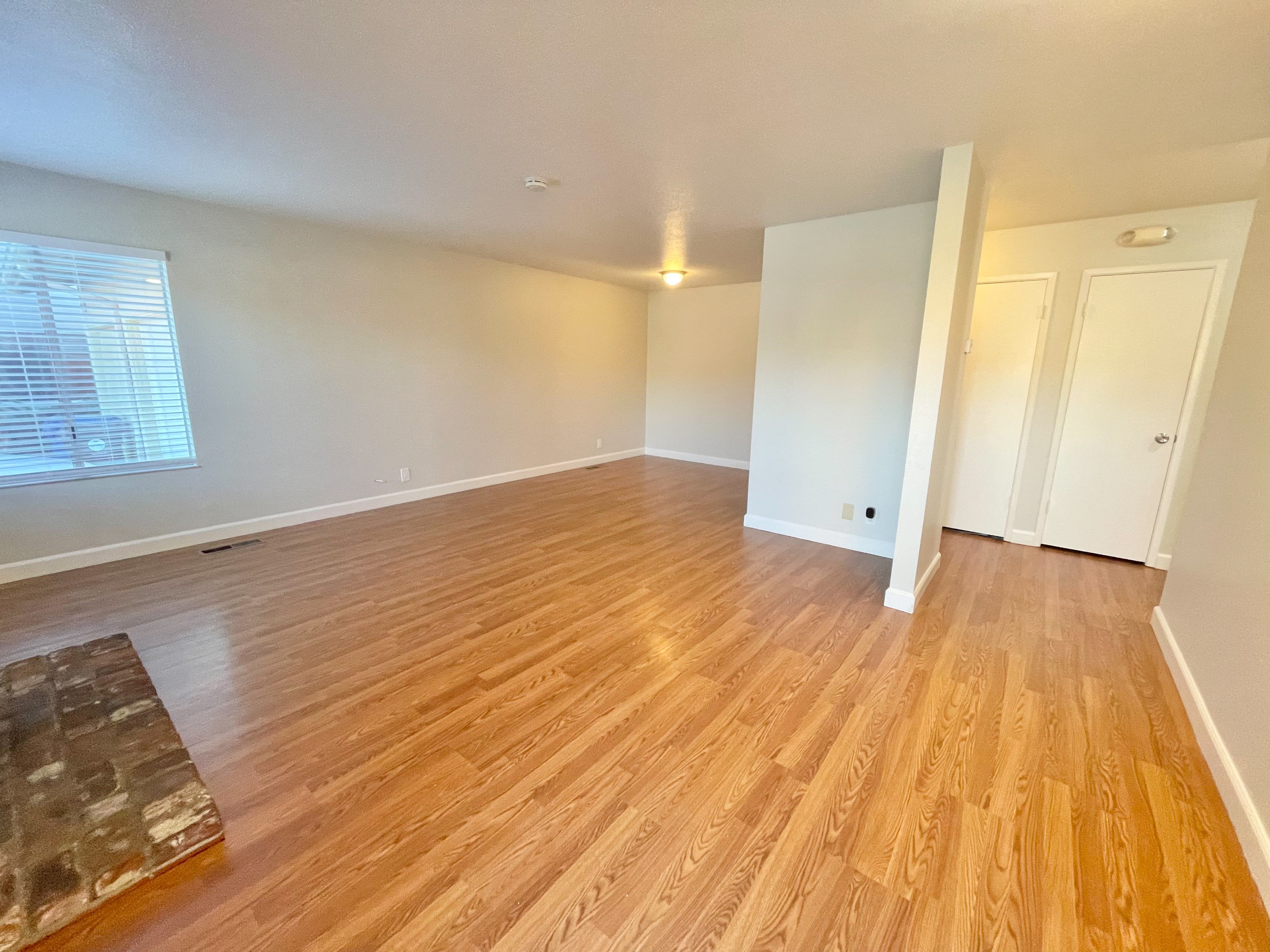 3269 Somerset Ave photo 3